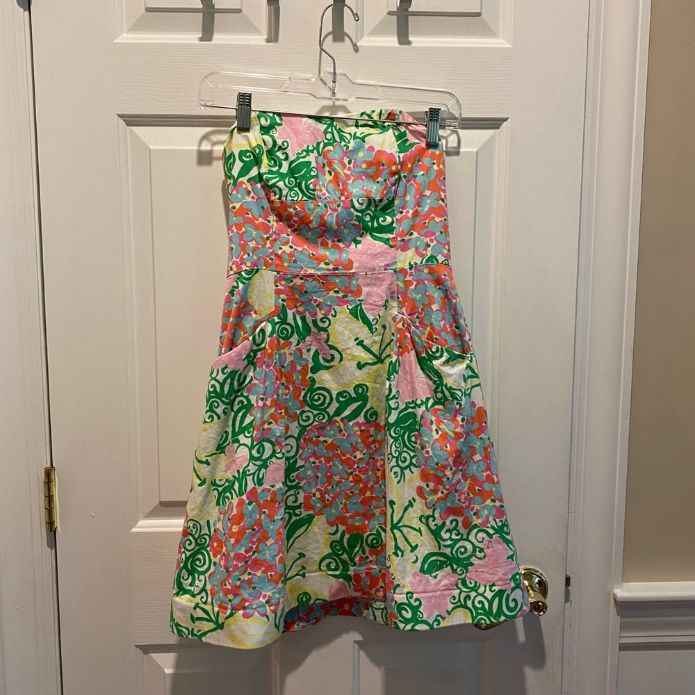 Lilly Pulitzer dress with pockets